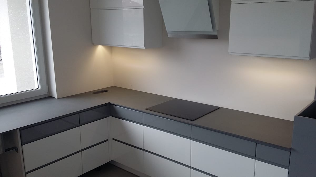 Blat ze spieku kwarcowego 35 — Spiek kwarcowy, realizacja GRES DESIGN, Częstochowa