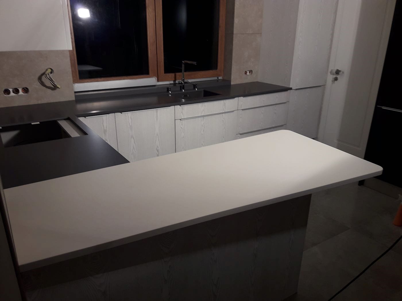 Realizacja kuchni 6 — Spiek kwarcowy, realizacja GRES DESIGN, Częstochowa